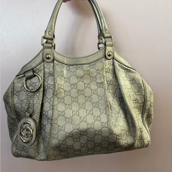 Gucci Silver Monogram Shoulder Bag - Picture 2 of 7